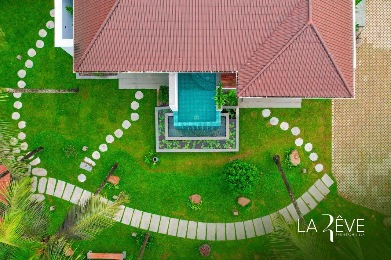 La Reve The Beach Villa Malappuram Esterno foto